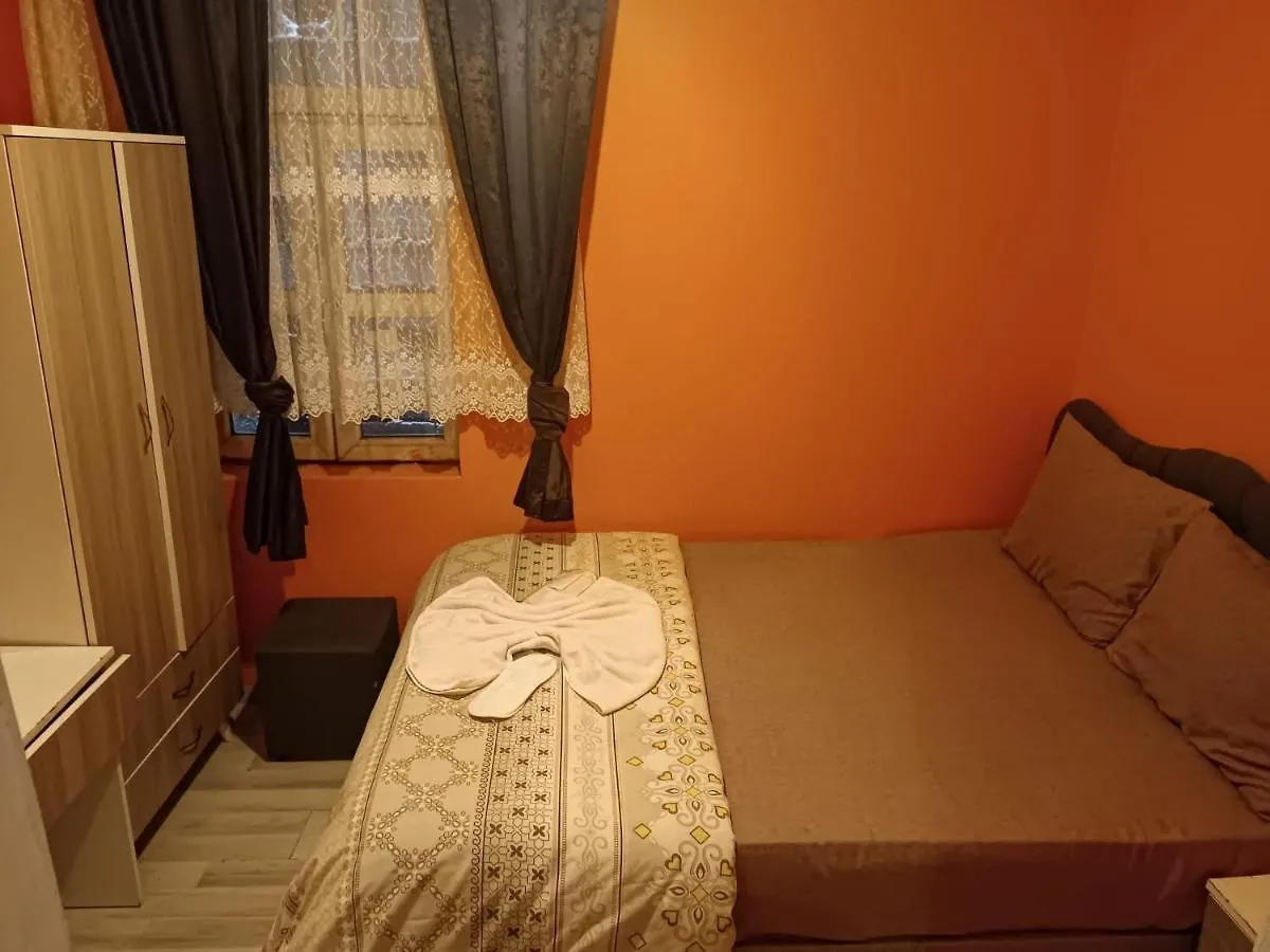 Taksim Apart 2 Hotel اسطنبول 2*,  تركيا